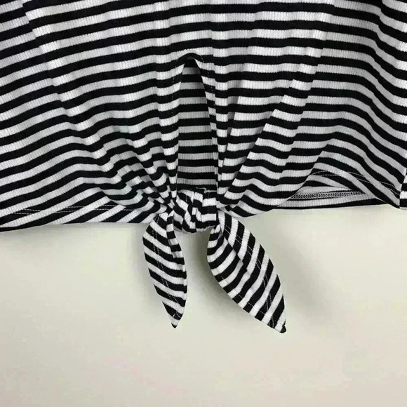 🆕nwt ana sleeveless top with tie waist size M - Picture 3 of 9